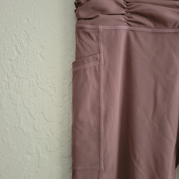 Constantly Varied Gear Leggings Size Large - Picture 4 of 6